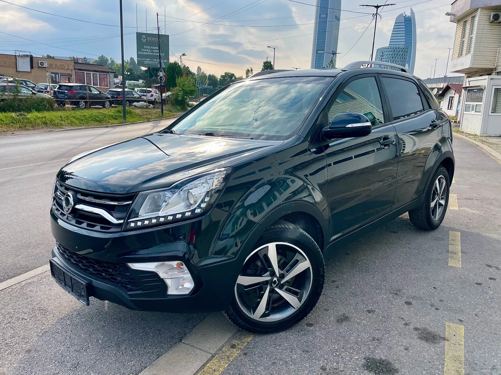 SsangYong Korando 2.2d178�� 4X4 GT-line Carbon Harmon Kardon Webasto | Mobile.bg � ����������� 2