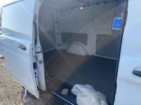 Mercedes-Benz Vito 112 Electric 2023 - 60 kW - DC, снимка 8