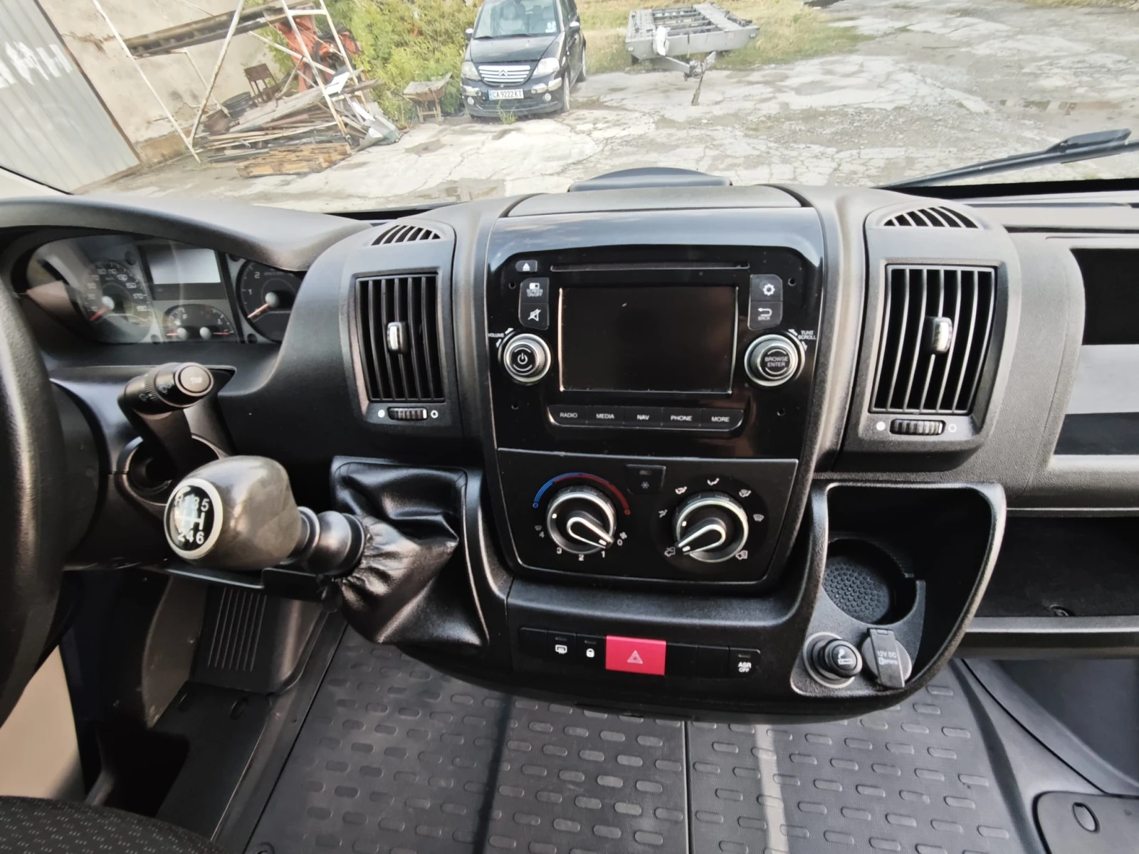 Citroen Jumper 2.2HDi 130hp КЛИМА, снимка 9 - Бусове и автобуси - 56541595