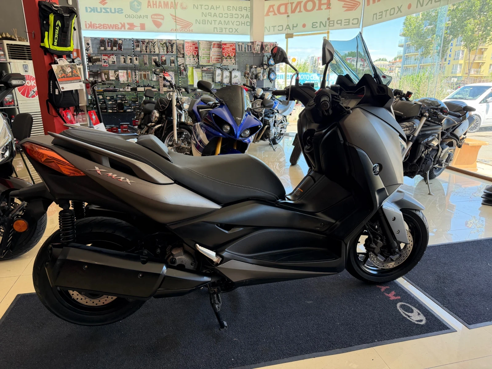 Yamaha X-max 300 ABS TC, снимка 4 - Мотоциклети и мототехника - 54718693