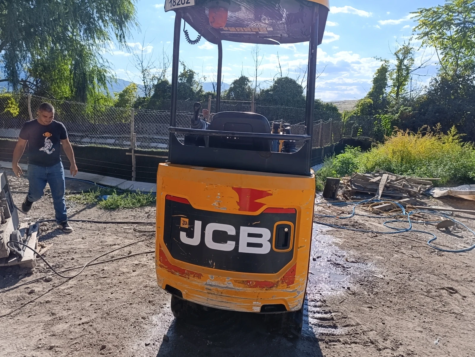 Багер JCB 15c-1, снимка 2 - Индустриална техника - 56259326