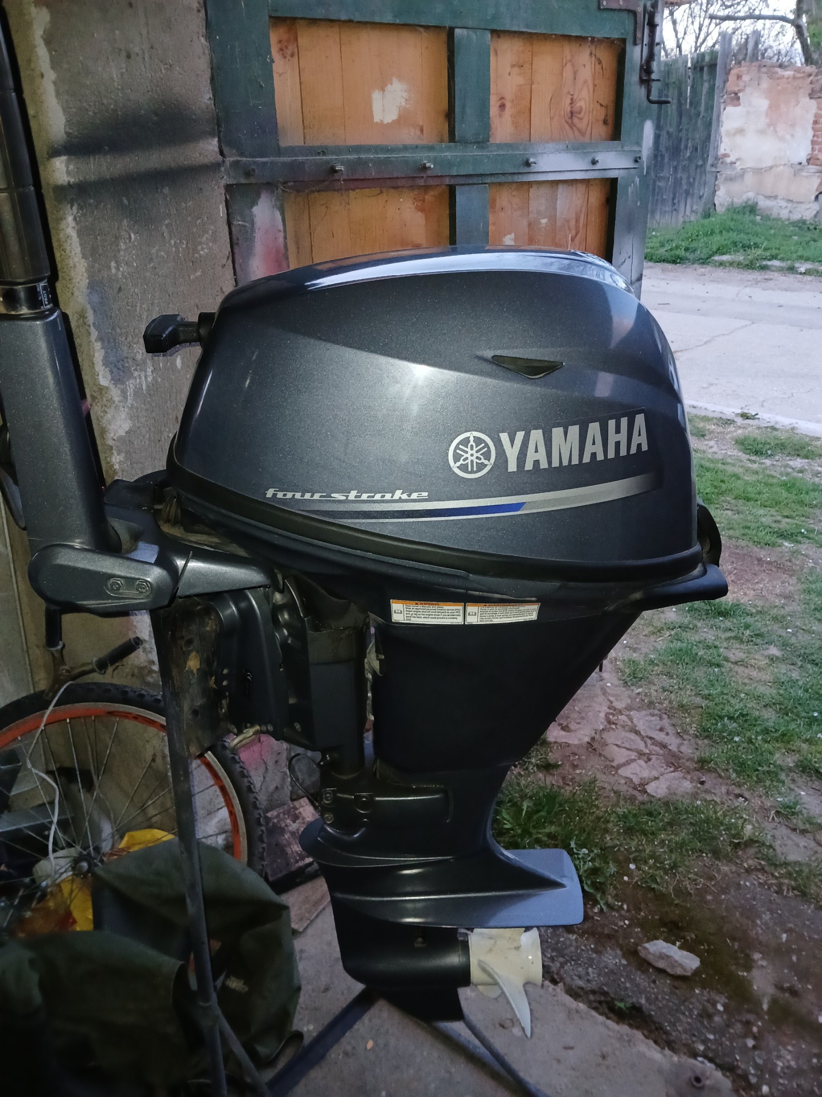 Извънбордов двигател Yamaha F15CMHS - изображение 1