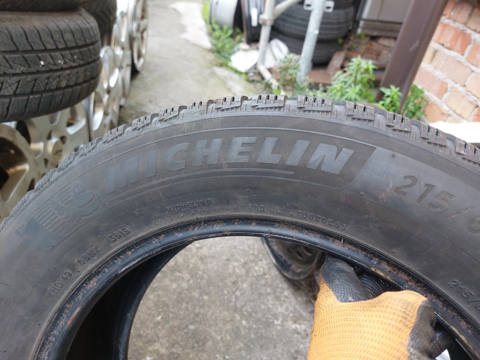 ���� 215/60R16 | Mobile.bg � ����������� 4