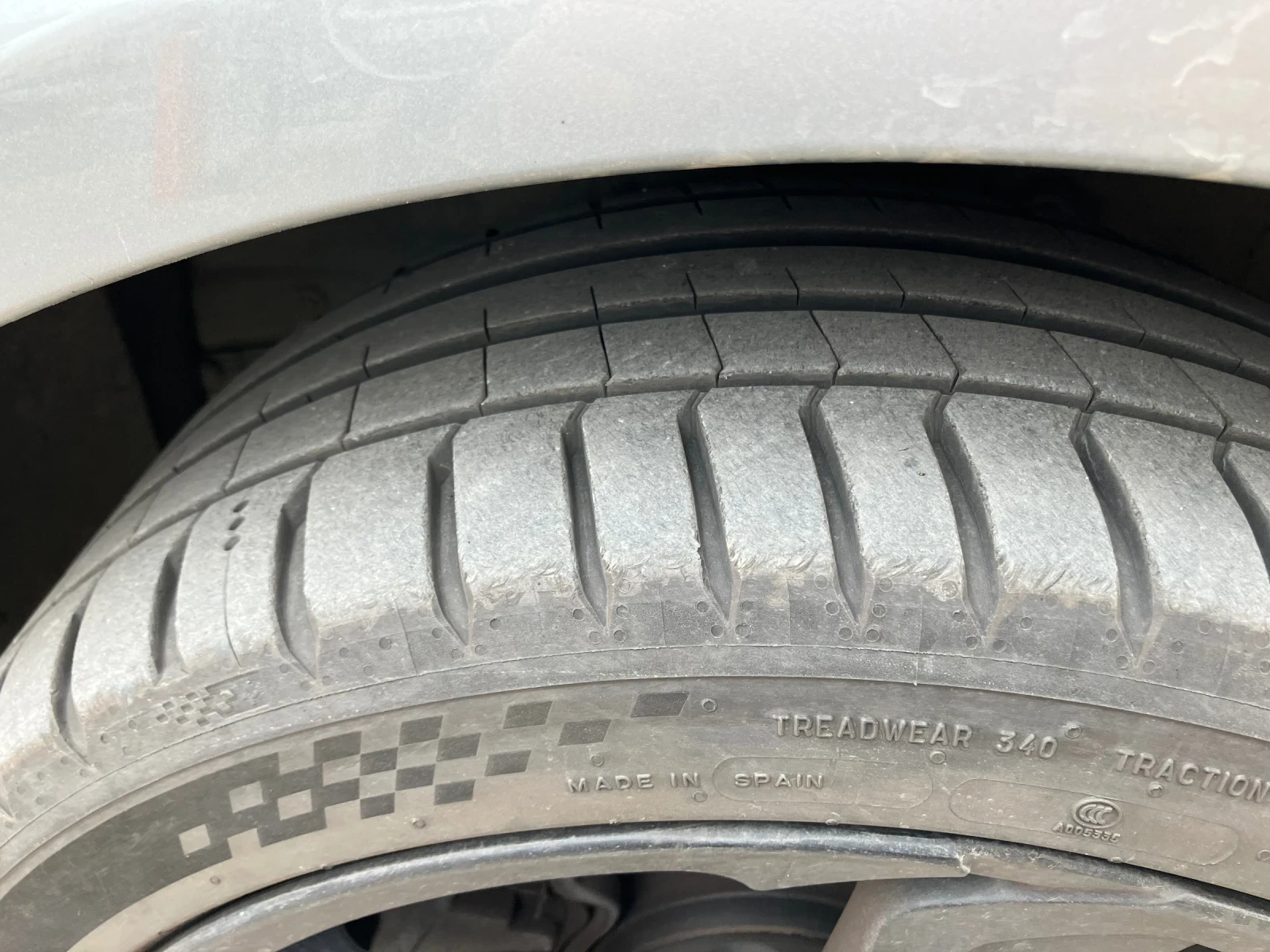 Гуми с джанти Michelin 245/40R18, снимка 2 - Гуми и джанти - 54207088