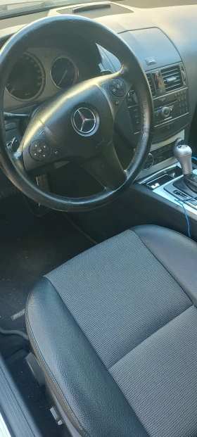 Mercedes-Benz C 220 AMG, снимка 7