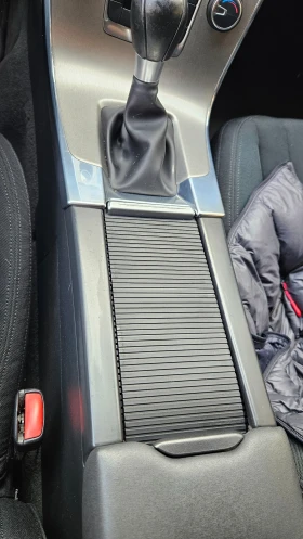 Volvo V60, снимка 13