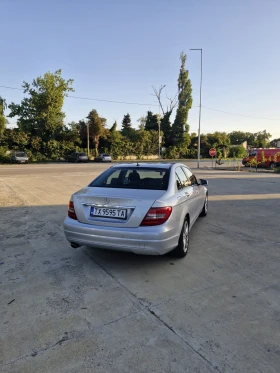Mercedes-Benz C 200 Facelift, снимка 17