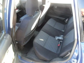 Daihatsu Sirion 1.3i 4x4 AVTOMAT, снимка 10