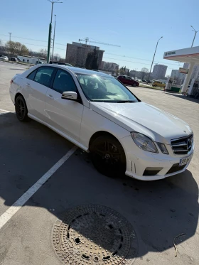 Mercedes-Benz E 200, снимка 2