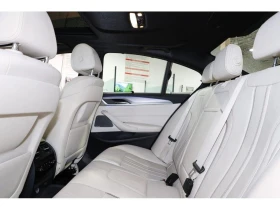BMW 530E xDrive*    * (CARFAX) | Mobile.bg    13
