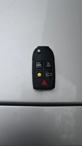 Volvo S80 2.0T - изображение 1