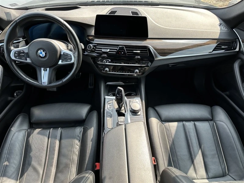 BMW 530 xDrive Sedan, снимка 6 - Автомобили и джипове - 46696295