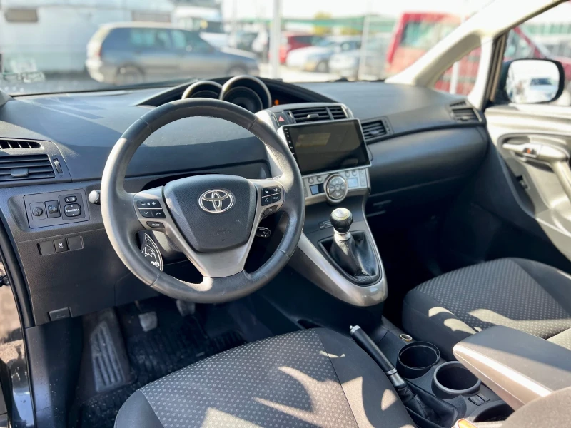 Toyota Verso 2.2D * 7-МЕСТА * Start/Stop * Keyless * Android * , снимка 7 - Автомобили и джипове - 47741957