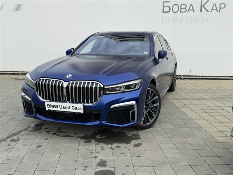 BMW 750 xDrive Sedan, снимка 1 - Автомобили и джипове - 48252131