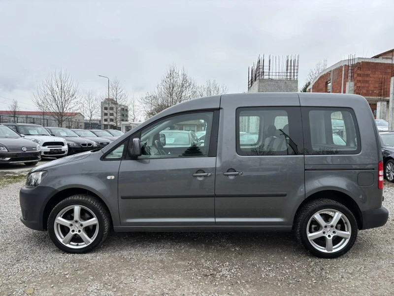 VW Caddy DSG + ОПЦИЯ ИНВАЛИД, снимка 2 - Автомобили и джипове - 48991987