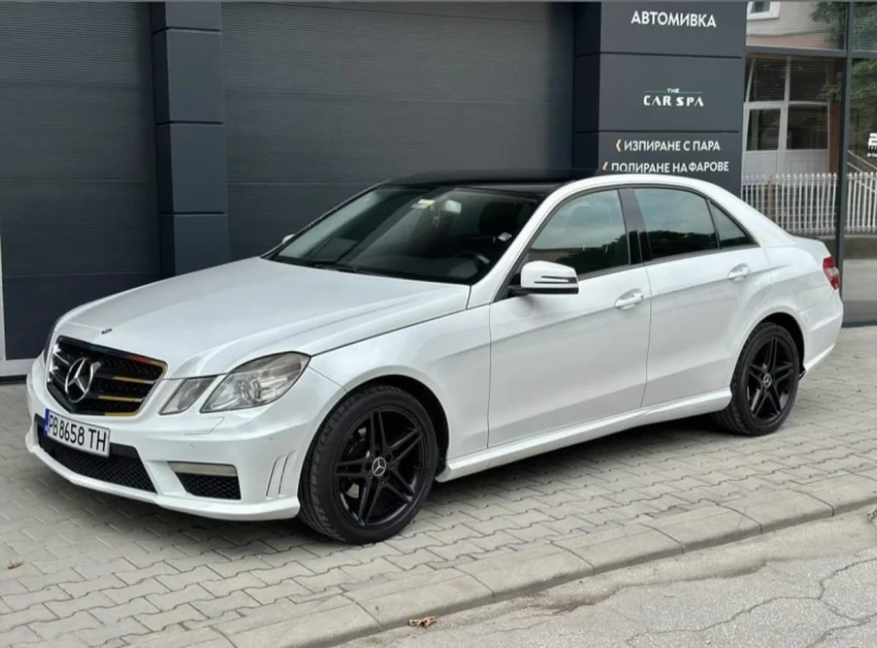 Mercedes-Benz E 200, снимка 1 - Автомобили и джипове - 49596854