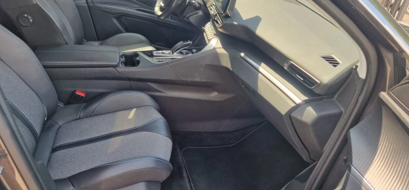 Peugeot 3008 1.5, снимка 12 - Автомобили и джипове - 51812401