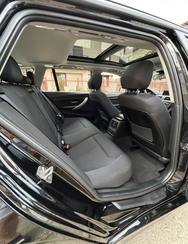 BMW 320 F31 Панорама, ел. багажник, подгрев, темпомат, 8зф, снимка 14 - Автомобили и джипове - 53077939