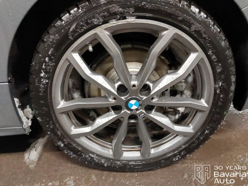 BMW 120 i M Sport Paket Steptronic, снимка 12 - Автомобили и джипове - 53124161