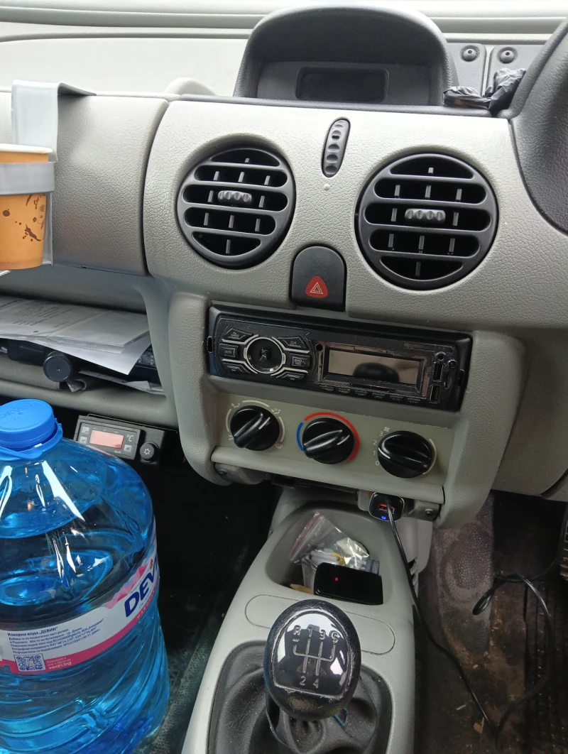 Renault Kangoo 1.5dci, снимка 16 - Автомобили и джипове - 53181742
