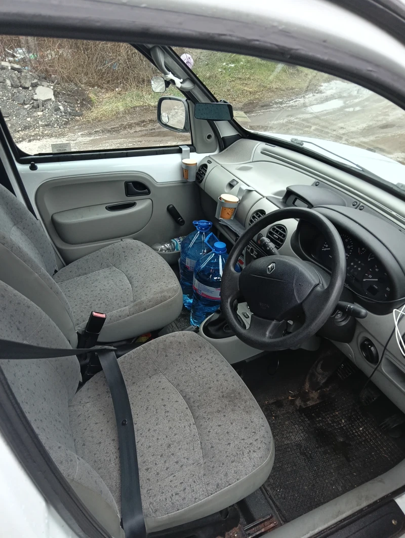 Renault Kangoo 1.5dci, снимка 15 - Автомобили и джипове - 53181742
