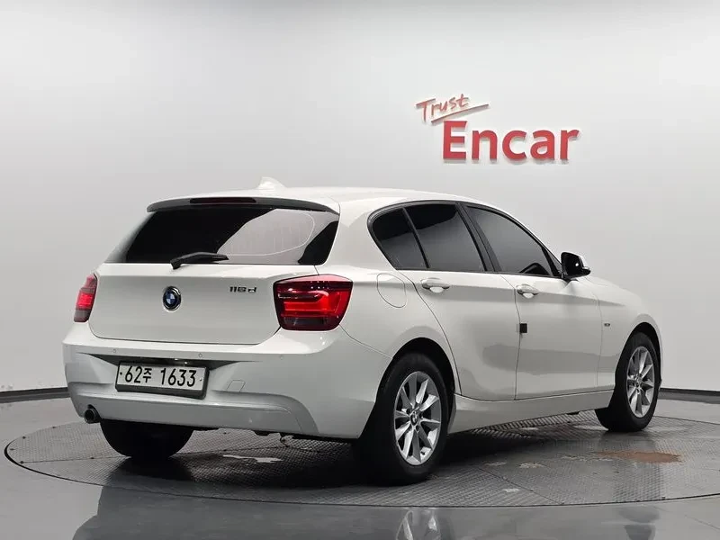 BMW 116, снимка 2 - Автомобили и джипове - 55348260
