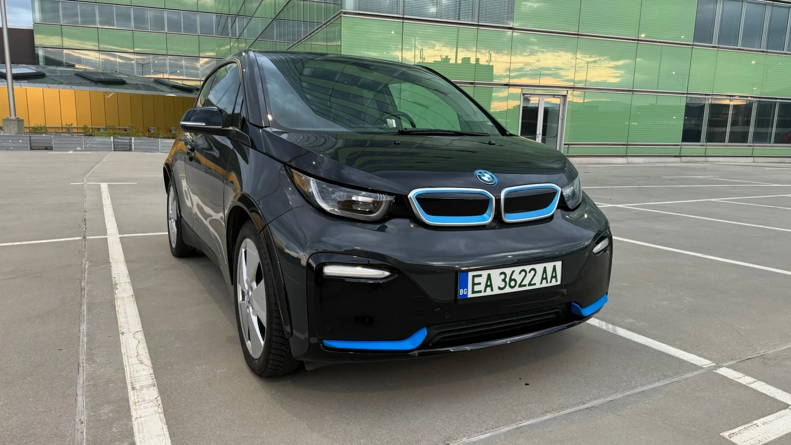 BMW i3 BEV 60ah 170кс - изображение 9