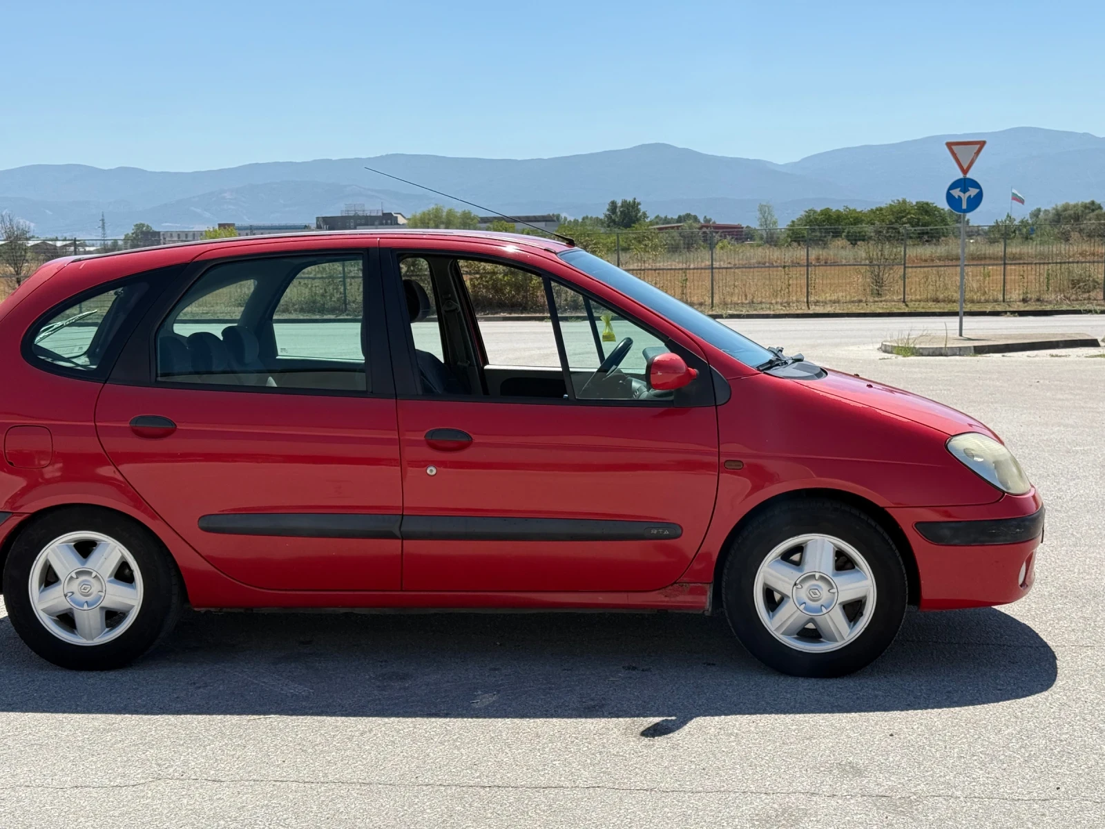 Renault Scenic 1.6 16V - изображение 4