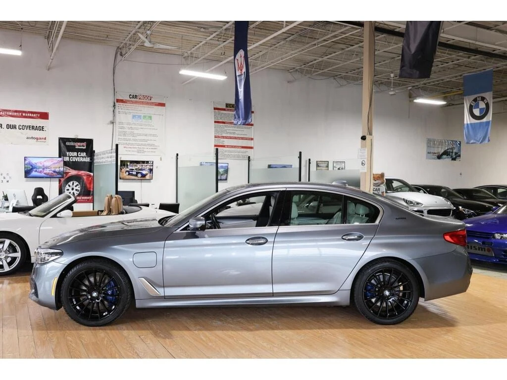 BMW 530E xDrive* ФИКСИРАНА ЦЕНА ДО БЪЛГАРИЯ* (CARFAX) - изображение 3