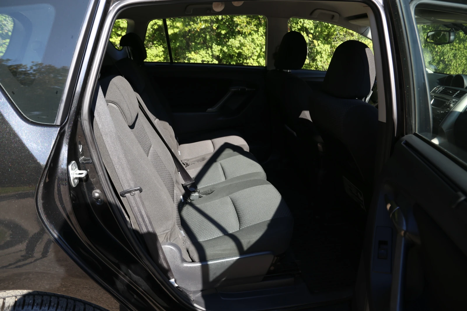 Toyota Verso 1.8 Valvematic (147 кс) Multidrive S 7 Seat - изображение 5