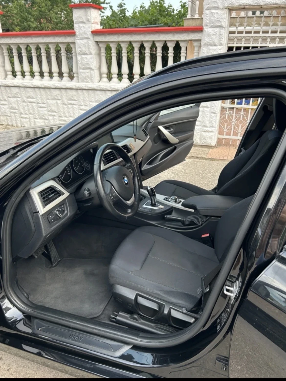 BMW 320 F31 Панорама, ел. багажник, подгрев, темпомат, 8зф - изображение 8