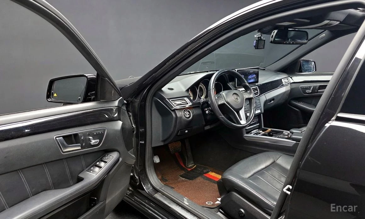 Mercedes-Benz E 220  - изображение 10