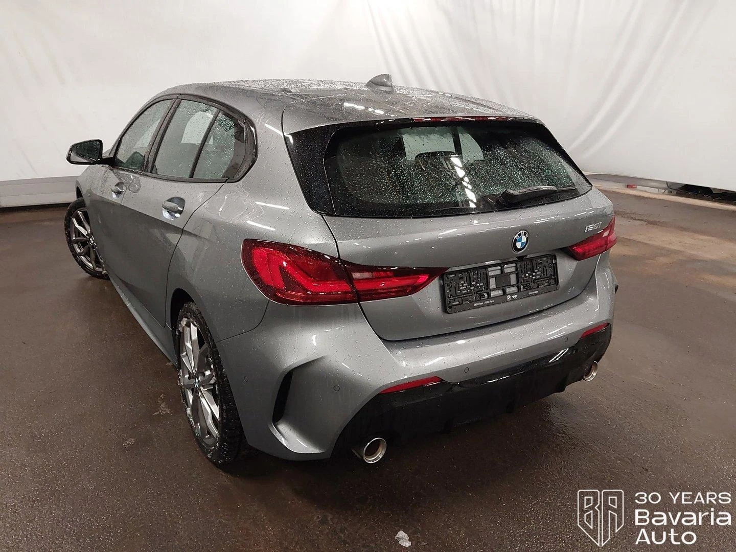 BMW 120 i M Sport Paket Steptronic - изображение 2