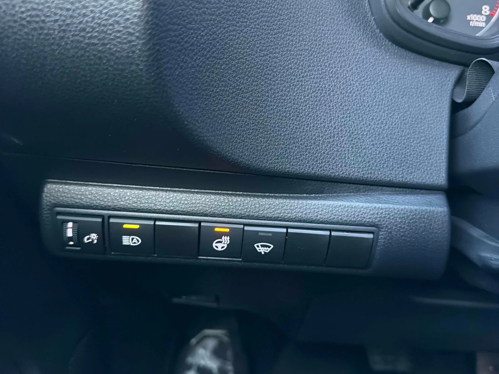 Toyota Corolla * * CARFAX * * ���� ������ * *  | Mobile.bg � ����������� 11