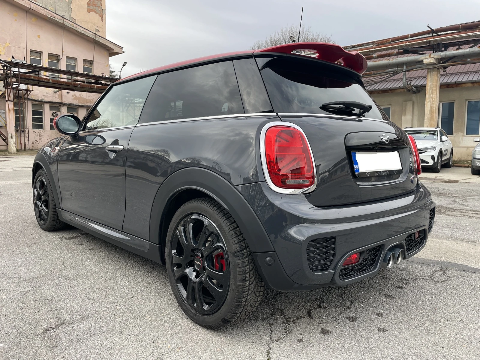 Mini Cooper John Cooper Works - изображение 2