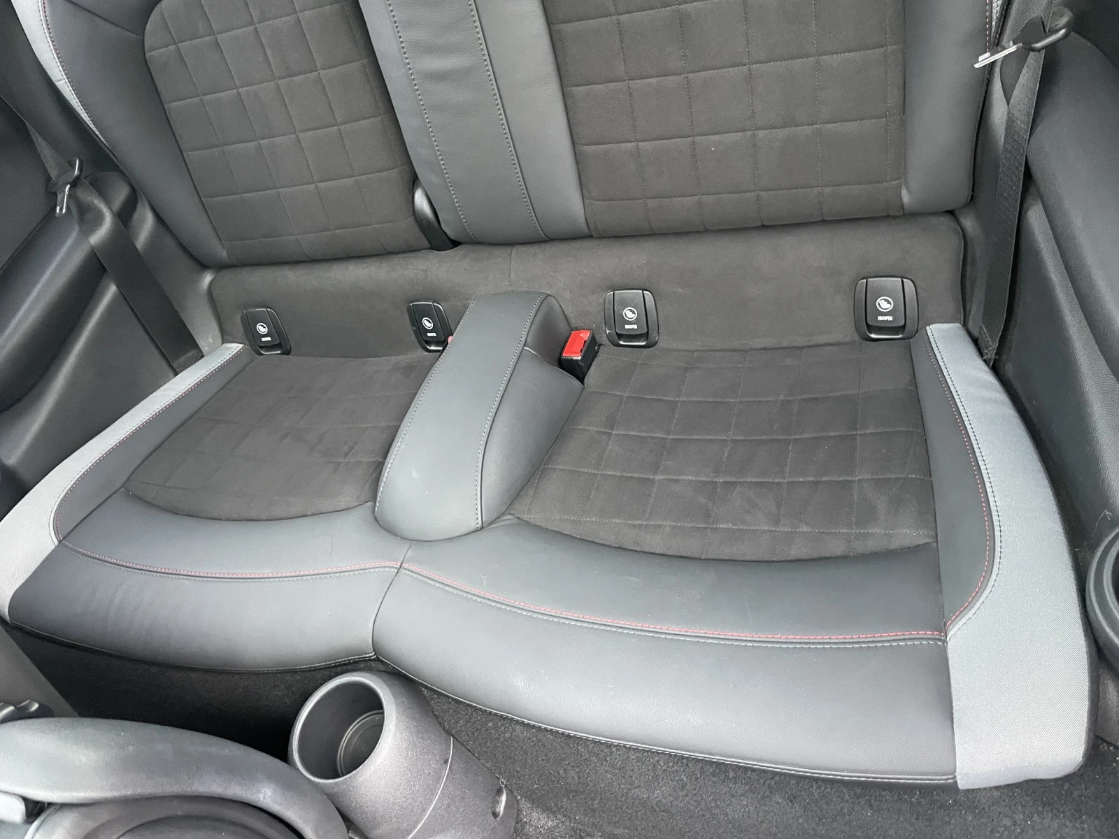 Mini Cooper John Cooper Works - изображение 10