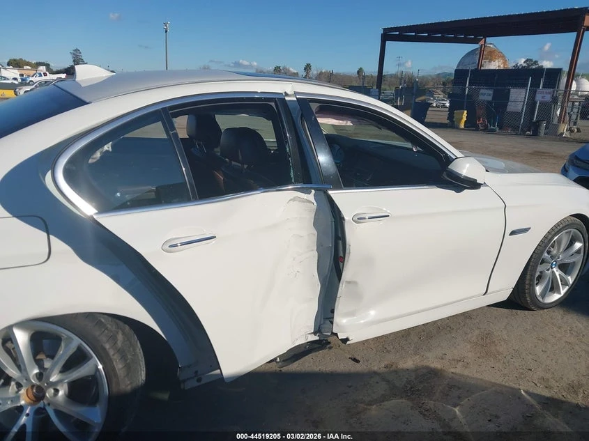 BMW 535 3.0L I-6 DI, DOHC, VVT, TURBO, 300HP Rear Wheel | Mobile.bg � ����������� 14