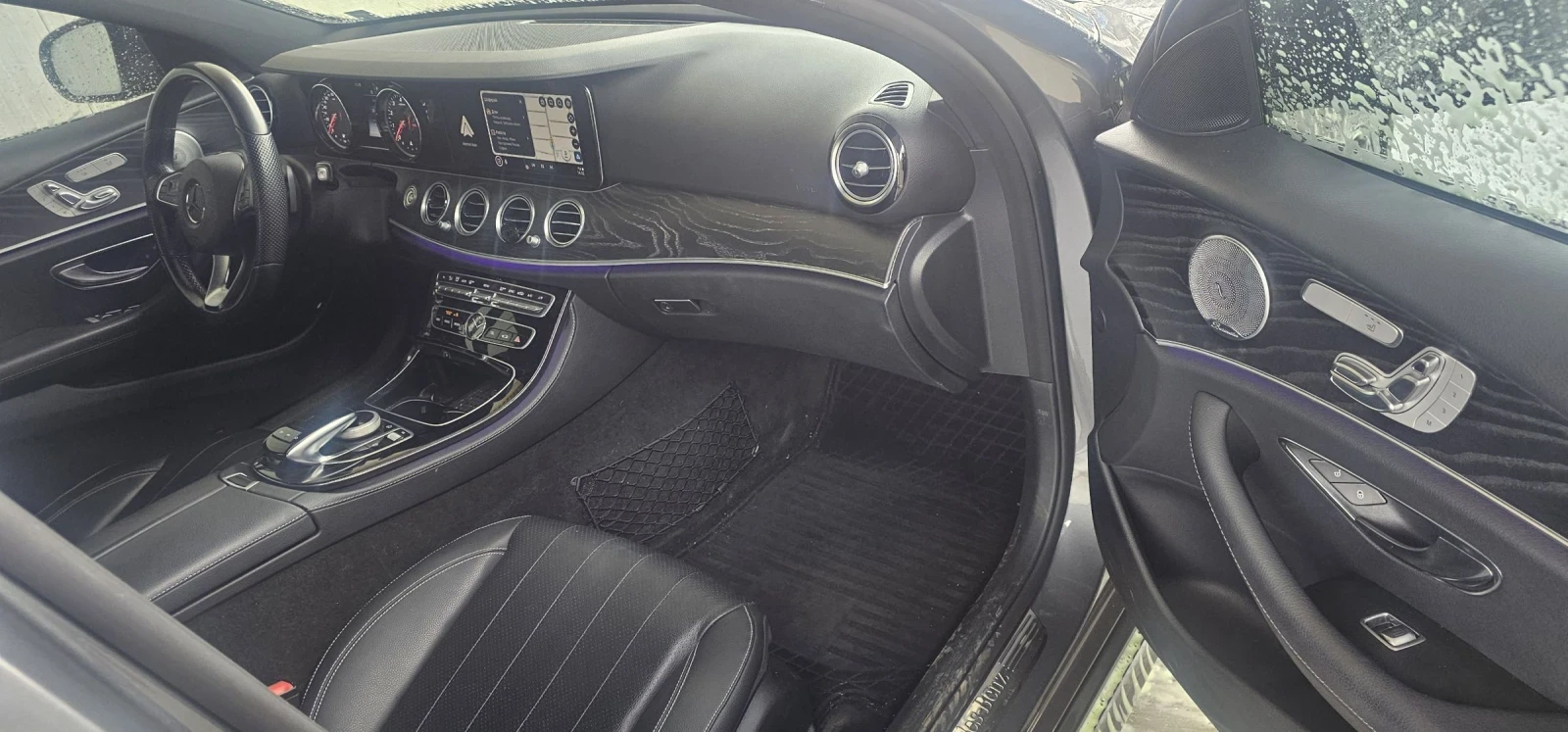 Mercedes-Benz E 300 9G tronic, снимка 9 - Автомобили и джипове - 54620345