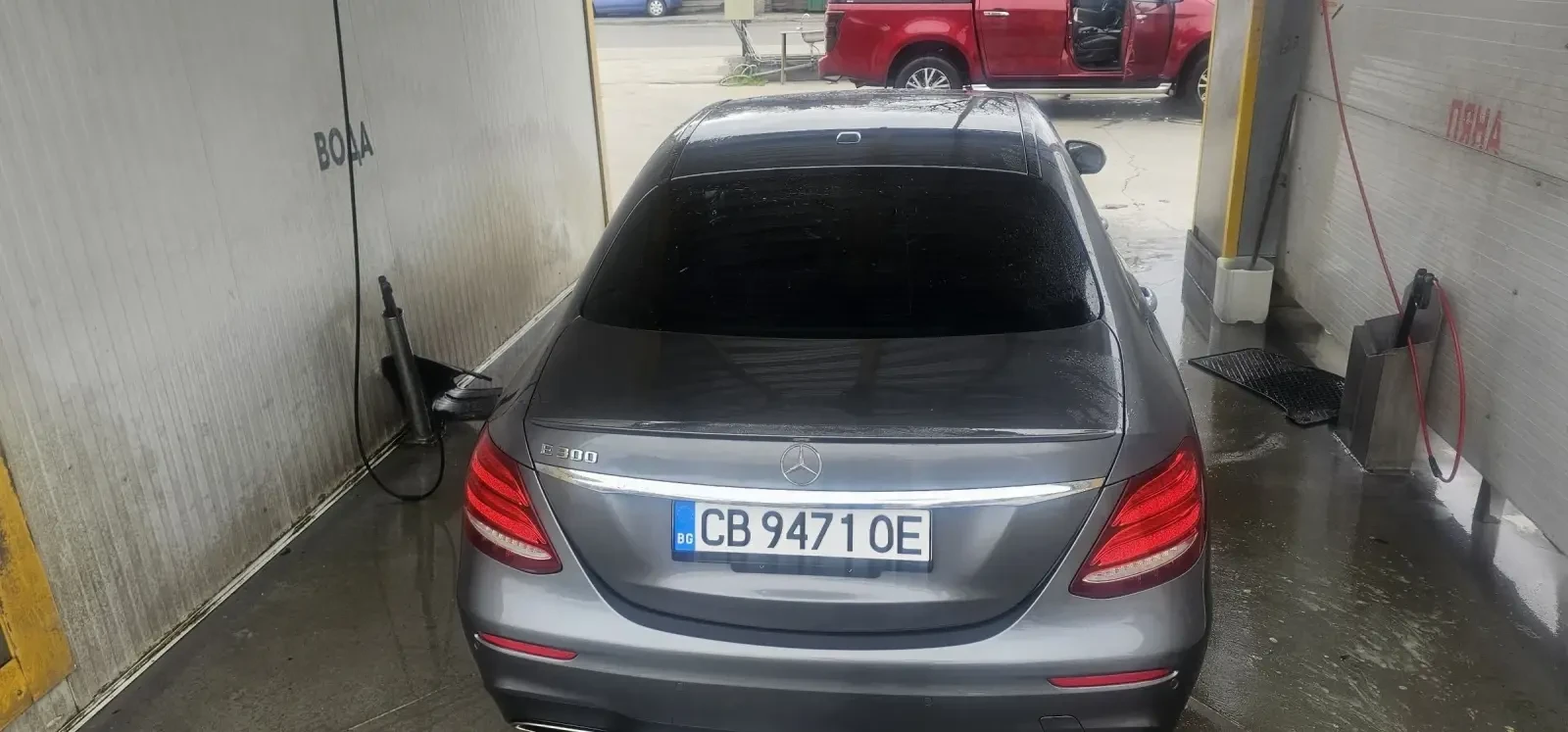Mercedes-Benz E 300 9G tronic, снимка 5 - Автомобили и джипове - 54620345