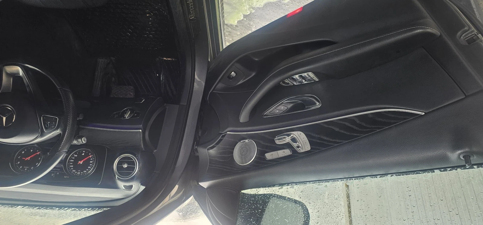 Mercedes-Benz E 300 9G tronic, снимка 7 - Автомобили и джипове - 54620345