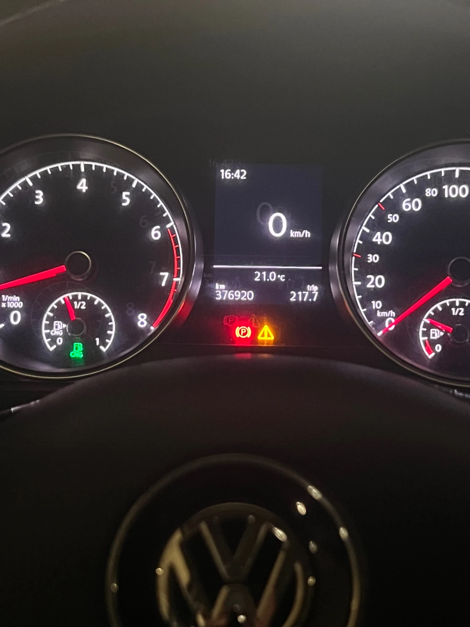 VW Golf 1.4 TSI, снимка 12 - Автомобили и джипове - 54156958