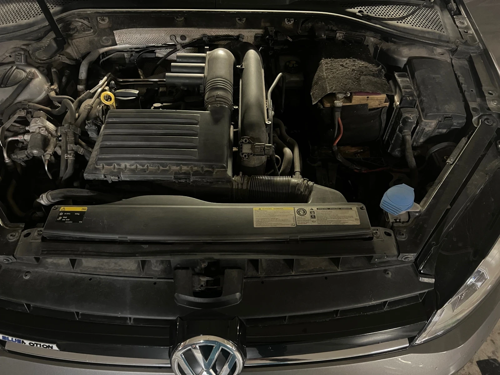 VW Golf 1.4 TSI, снимка 10 - Автомобили и джипове - 54156958
