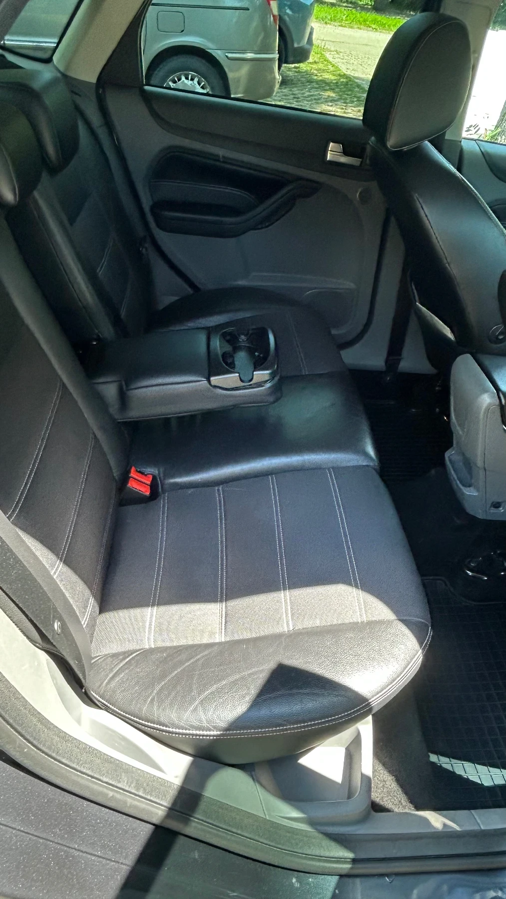 Ford Focus  2.0 146к.с. ГАЗ/ Бензин, снимка 11 - Автомобили и джипове - 55153937