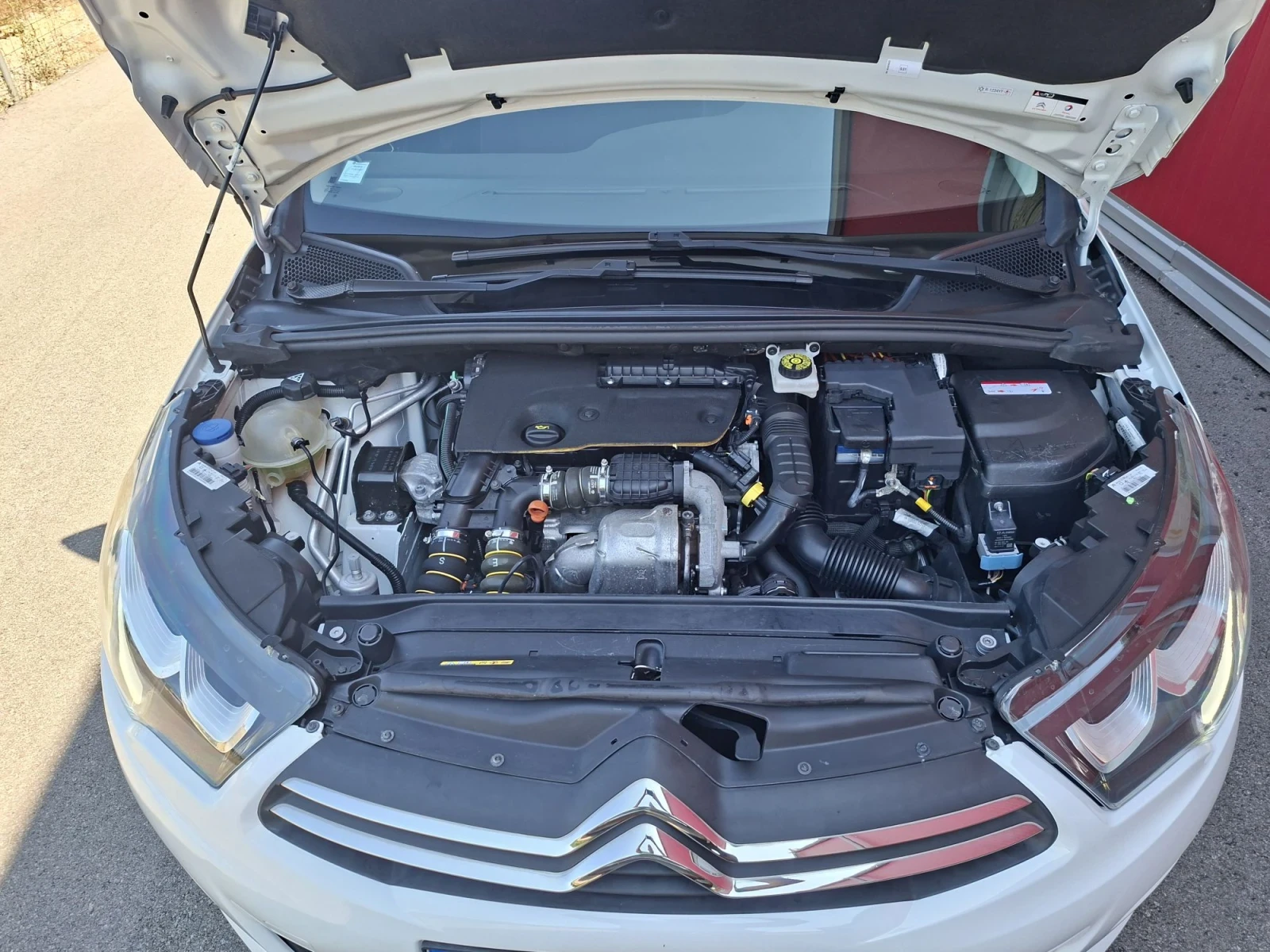 Citroen C4 1.6 дизел. автомат, 100хил., снимка 16 - Автомобили и джипове - 55688379