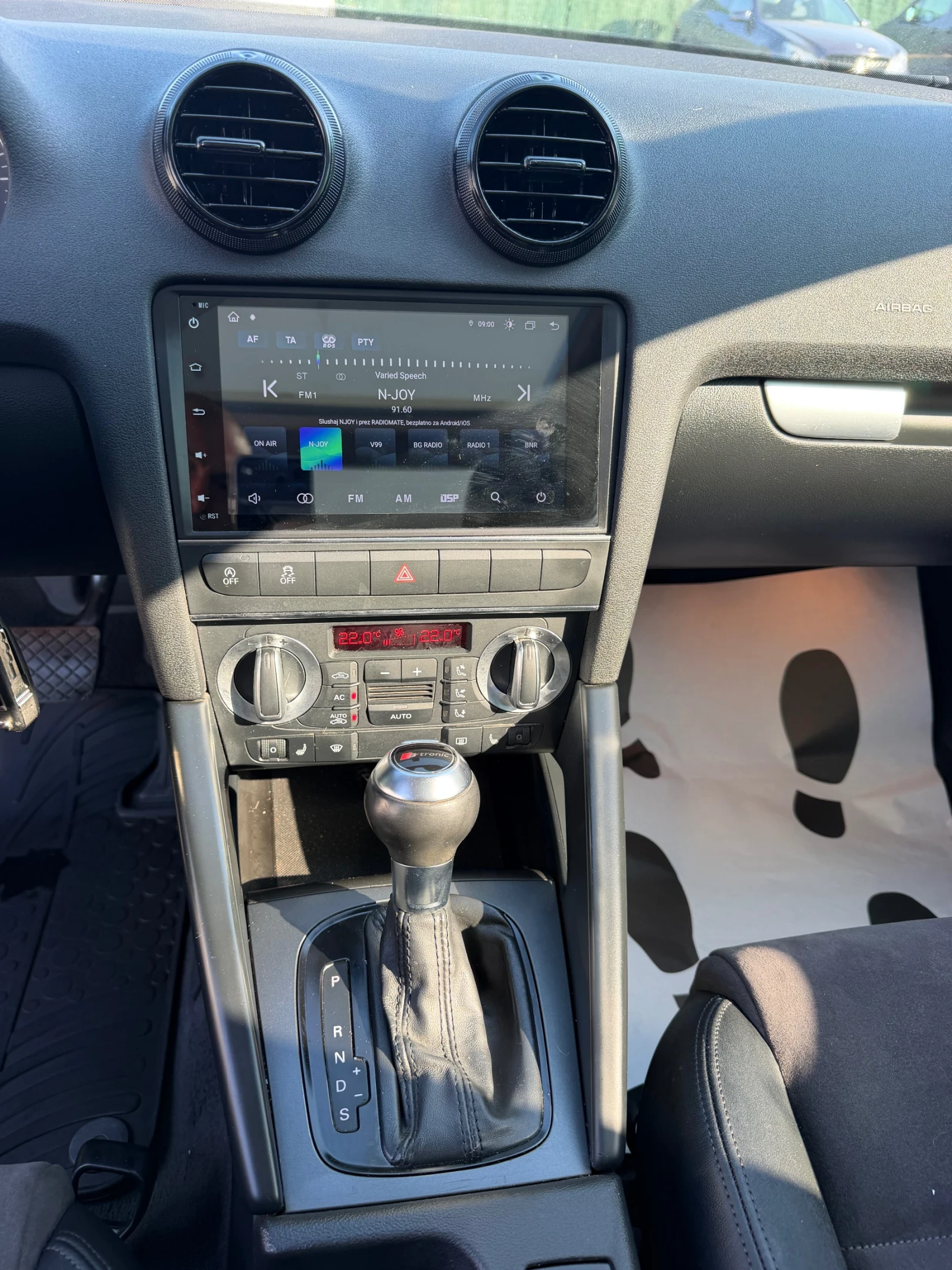 Audi A3 2.0TDI/140hp/NAVI/AUTOMATIC/, снимка 10 - Автомобили и джипове - 56116493