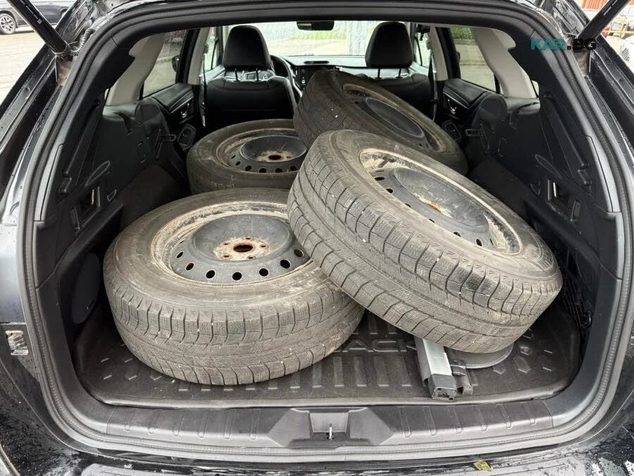 Subaru Outback 2024* CVT* 4X4* HARMAN* DIS* ГУМИ С ДЖАНТИ* КРАЙНА, снимка 17 - Автомобили и джипове - 56138322