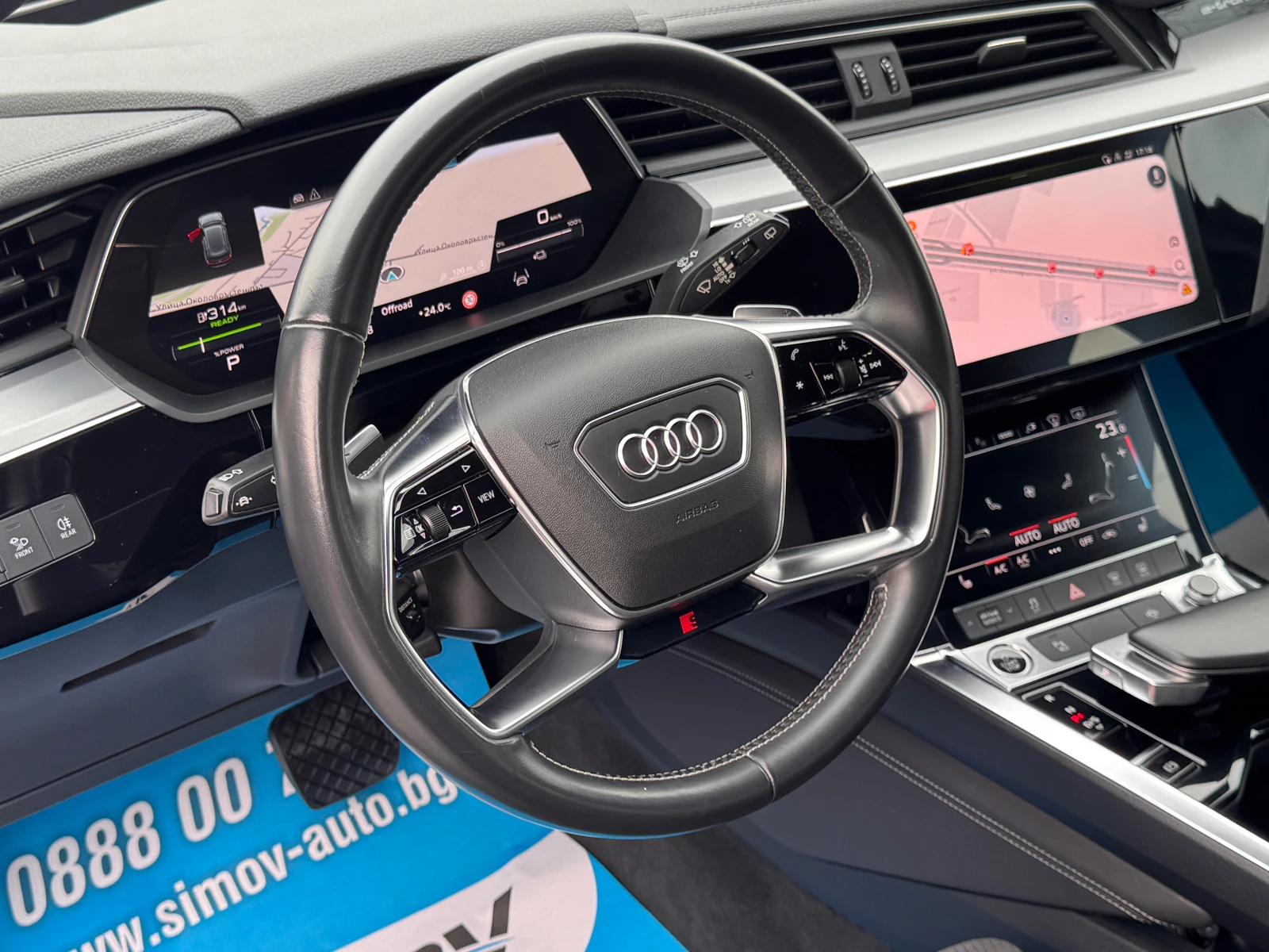 Audi E-Tron 55 97%-SOH S-LINE ДИСТРОНИК HEAD-UP ДИСПЛЕЙ KEYLES, снимка 14 - Автомобили и джипове - 56166386