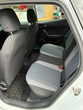 Seat Arona 1.6 TDI DSG SUV 95HP, снимка 6