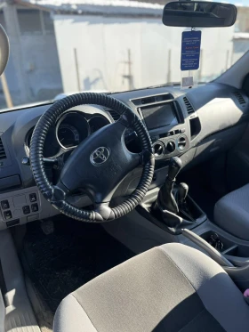 Toyota Hilux 2.5d4d 4x4, снимка 7