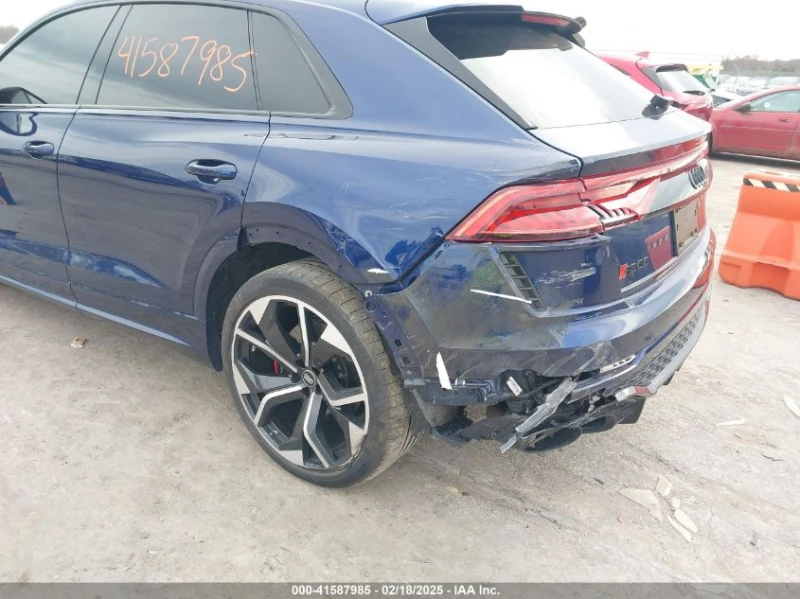 Audi RSQ8 4.0L V-8 DI, DOHC, VVT, TURBO, 591HP All Wheel Dri, снимка 11 - Автомобили и джипове - 49543933